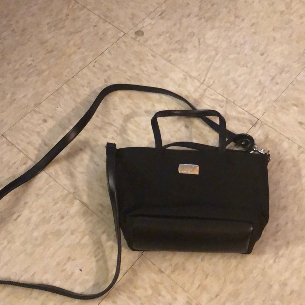 90s black handbag
